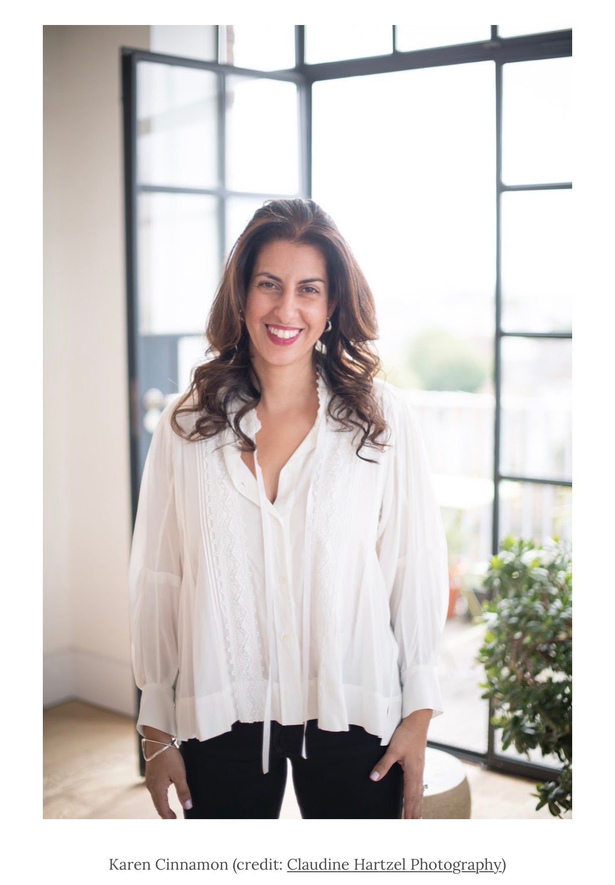 Smashing The Glass: Expert Wedding Advice | Caroline Castigliano