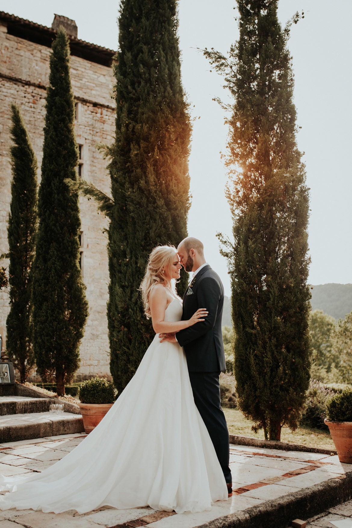 Stephanie & Nicks chateau wedding with a rustic elegance
