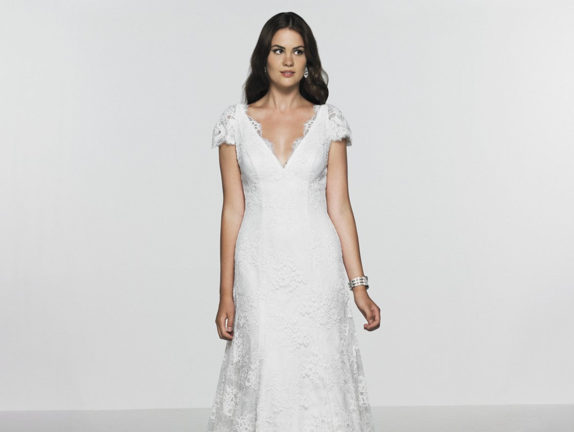 *Exclusive* Wedding Dress Sample Sale at Caroline Castigliano's Knightsbridge Store