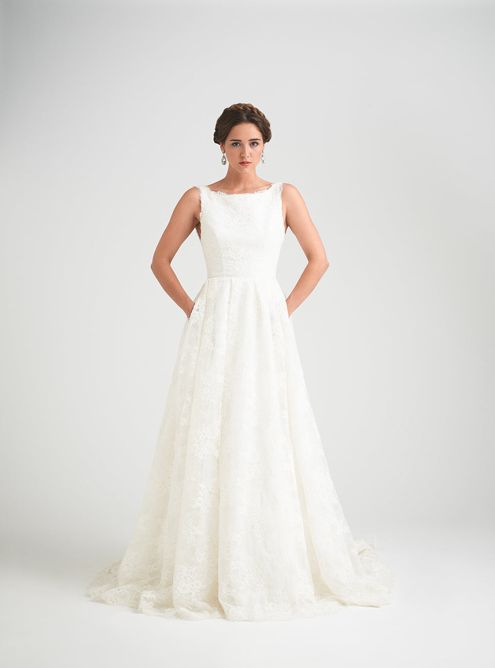 Lace Wedding Dress Trends and Styles