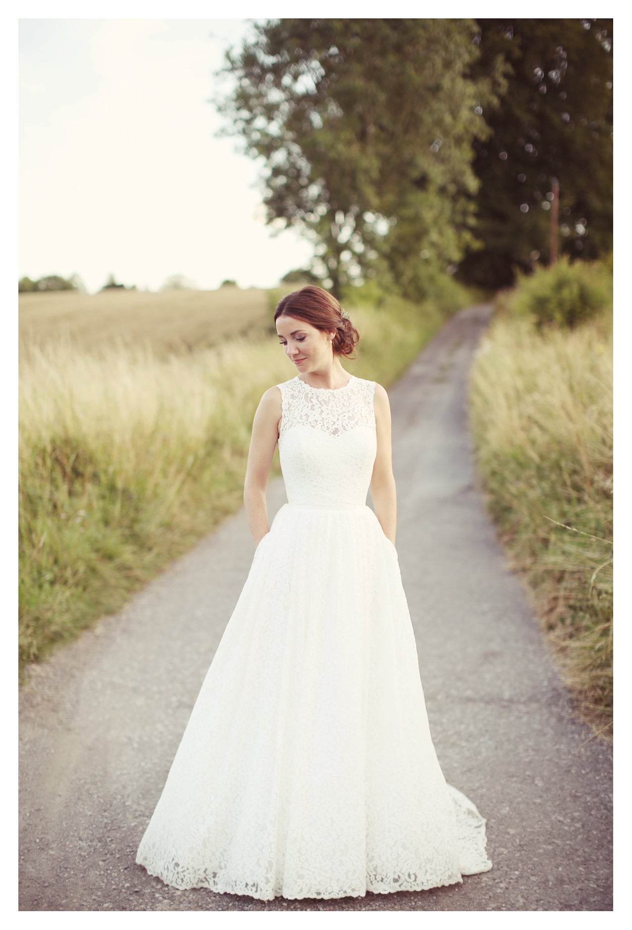 Lucy and Mike tie the knot at Ashley Wood Farm | Caroline Castigliano